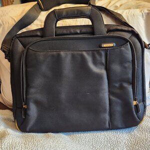 Targus Safe Port Laptop Briefcase